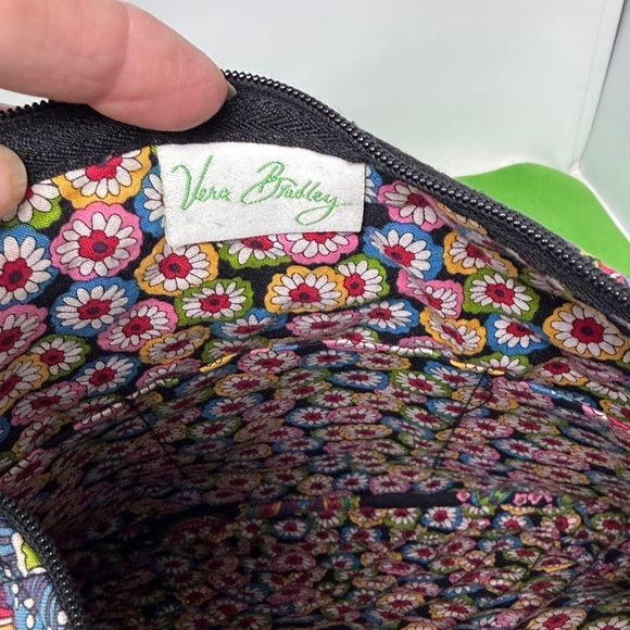 2 Vera Bradley hipster hippy crossbody bags and one wristlet - Picture 8 of 13
